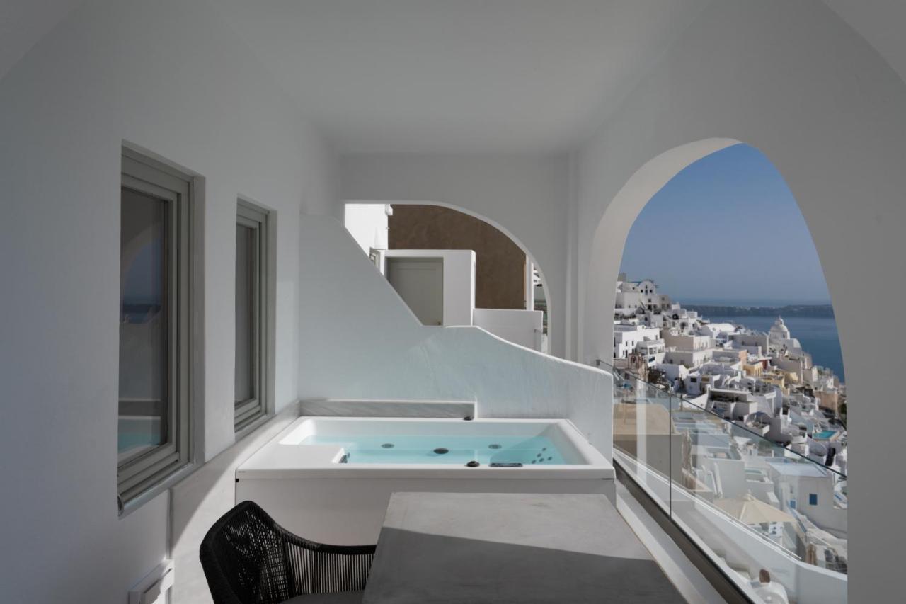 Asha Luxury Suites Fira  Exterior photo