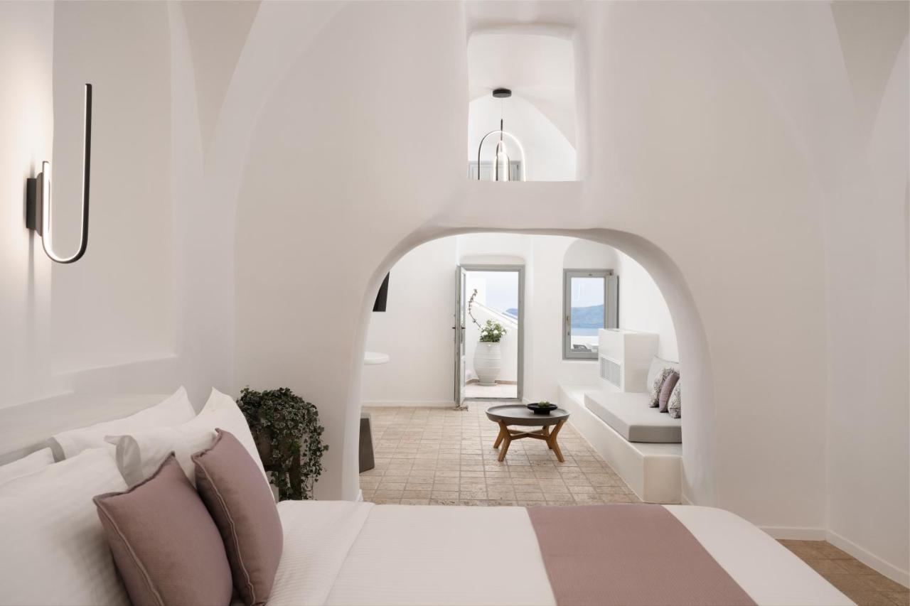 Asha Luxury Suites Fira  Exterior photo