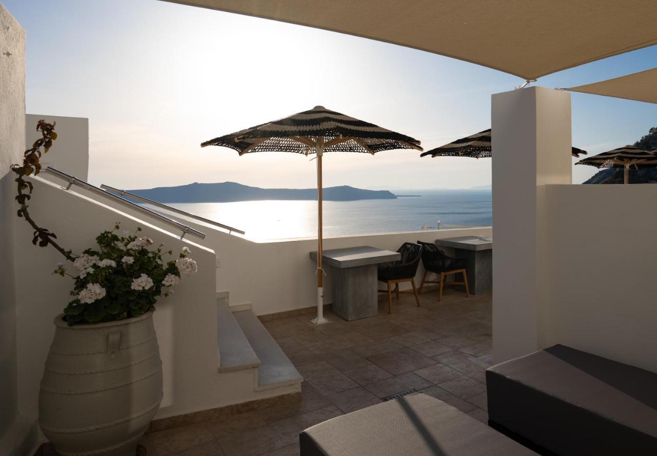 Asha Luxury Suites Fira  Exterior photo