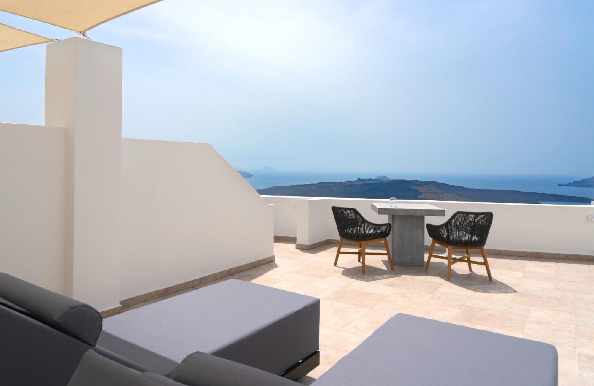 Asha Luxury Suites Fira  Exterior photo
